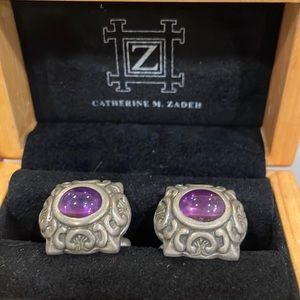 Cufflinks